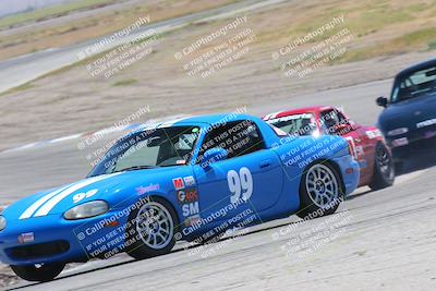 media/May-01-2022-CalClub SCCA (Sun) [[03a481c204]]/Group 5/Race (Offramp)/